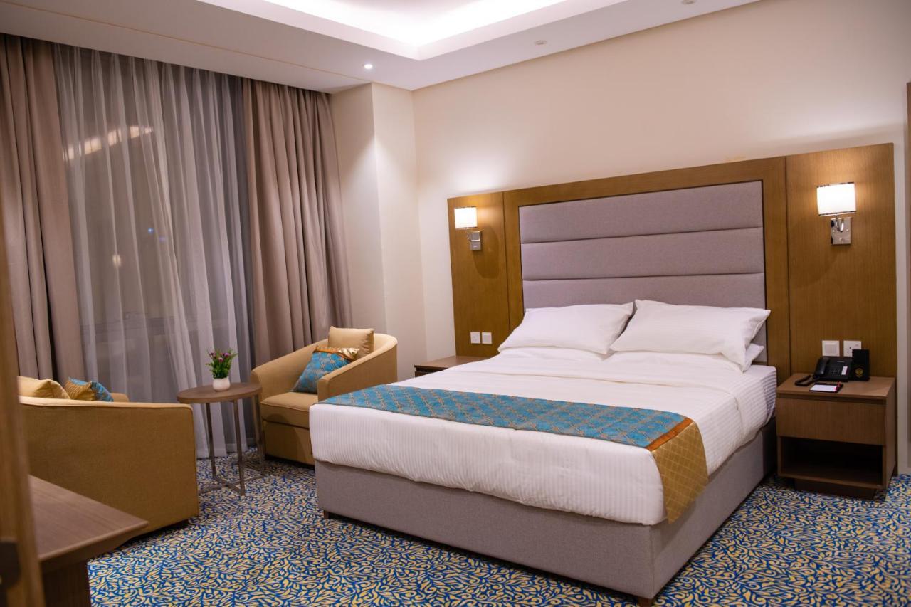 Hotel Rozana 3*